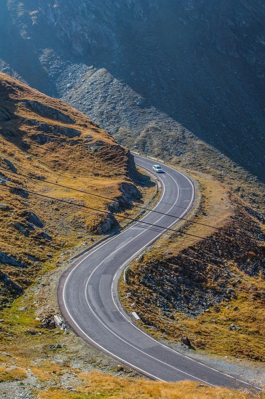 THE ROAD_2
